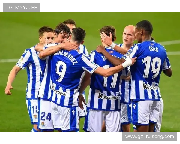 斯托克城俱乐部：从英格兰传统豪门到英超保级之路的转型与挑战