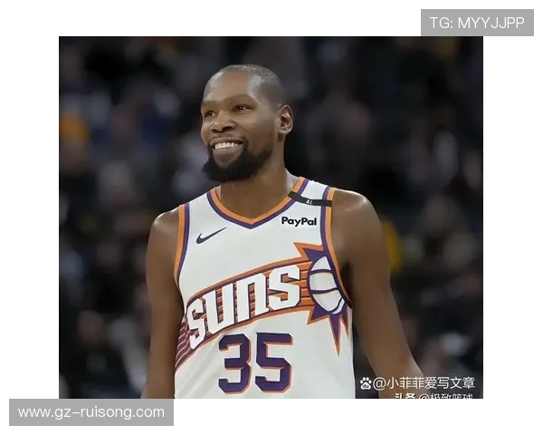 杜兰特率太阳队强势反弹 获胜背后揭示球队深层变化与未来潜力