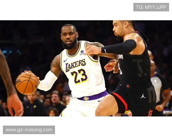 浓眉单场砍下45分带领湖人逆转火箭 詹姆斯贡献关键助攻