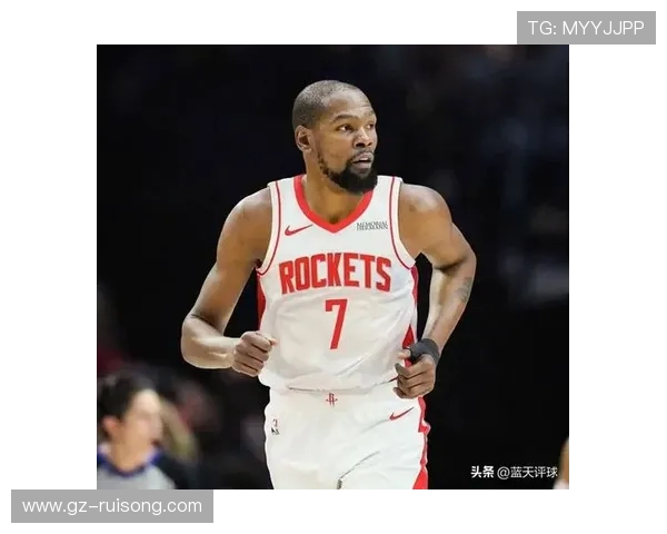 篮网队正式宣布签约新援，凯文杜兰特未来发展方向成焦点